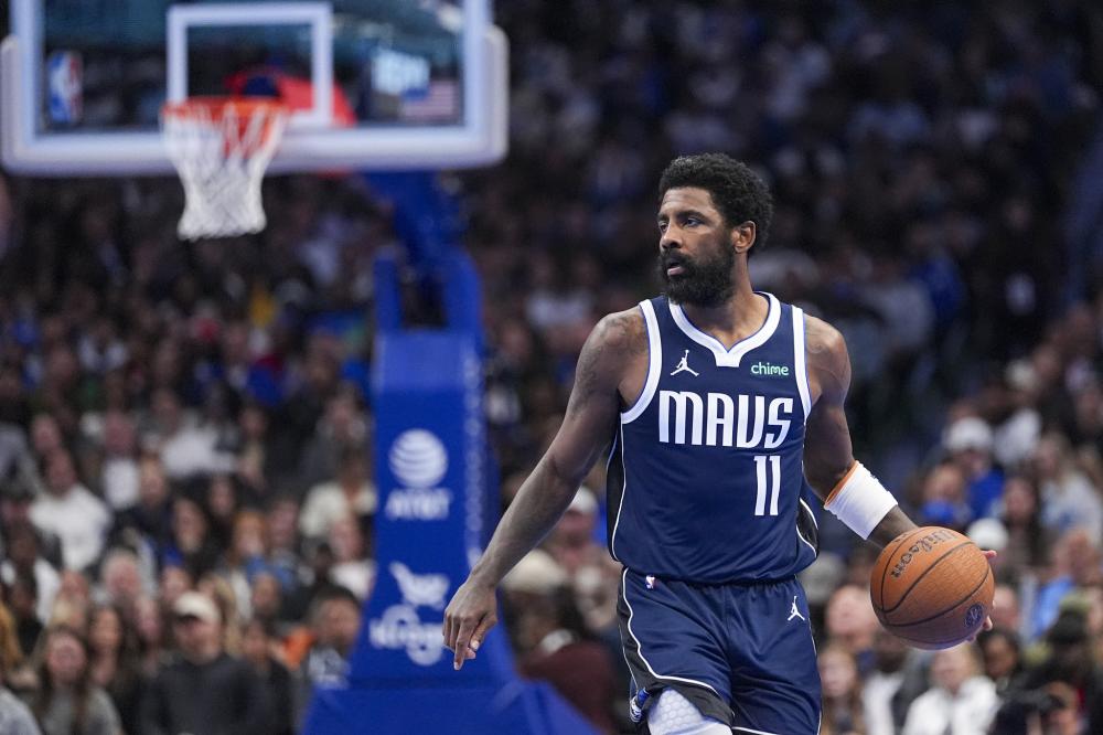 了队友和球 了队友和球