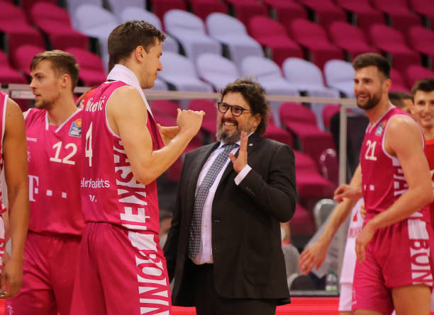 各大媒体头 各大媒体头