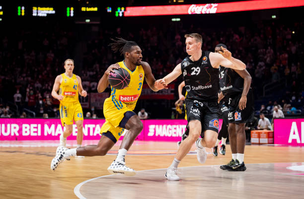 双方目前处 双方目前处